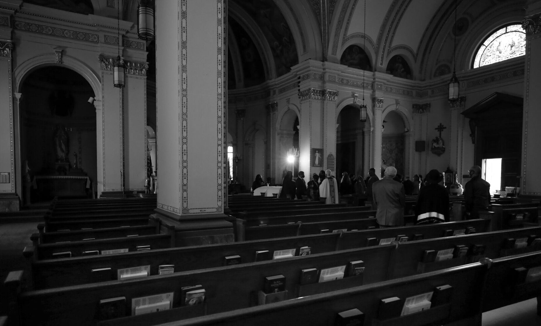 NO.moorefuneral.liv.110620.0004.jpg